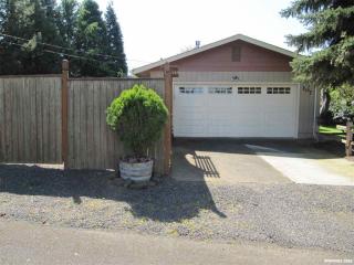 107 Coshow Ave, Brownsville, OR 97327-2123
