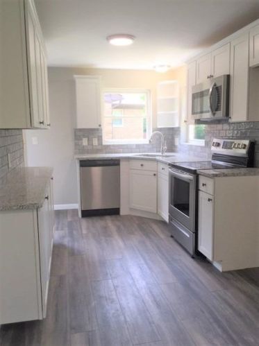 3922 Fordham Pl, Cincinnati OH  45213-2327 exterior