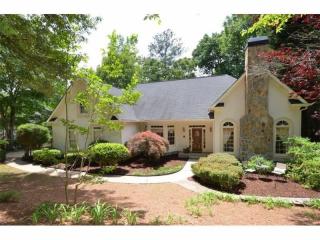 205 Quiet Stream Ct, Roswell, GA 30075-1872