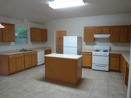 2121 Boyds Way, Austin TX  78748-3775 exterior