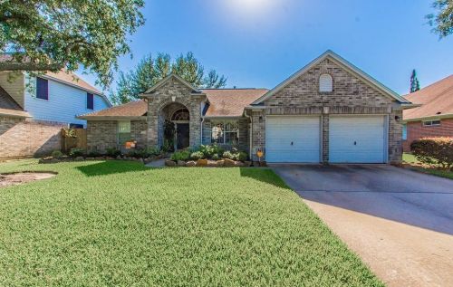 1114 Park Green Dr, Deer Park, TX 77536-2866
