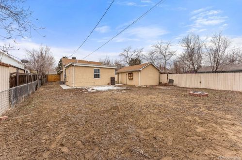 3115 Gill Pl, Denver CO  80219-2861 exterior