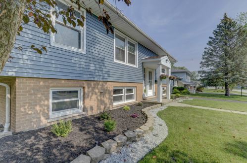 1444 East St, Crete IL  60417-3008 exterior