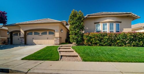 4049 Quarter Dome Cir, Rancho Cordova, CA 95742-7720