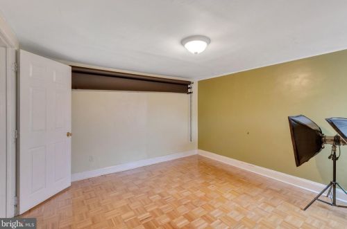 627 16th St, Philadelphia PA  19130-3415 exterior
