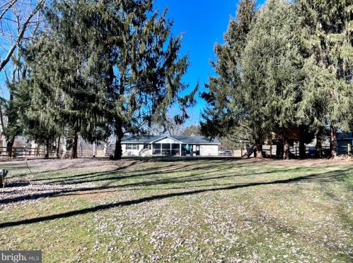 2047 Durham Rd, Fallston MD  21047-1012 exterior