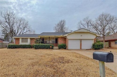 2600 Acacia Ct, Norman, OK 73072-6837