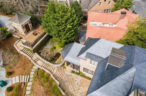 395 Beverly Rd, Atlanta GA  30309-2728 exterior