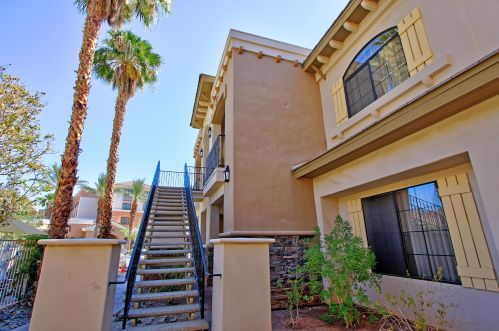 50710 Santa Rosa Plz, La Quinta, CA