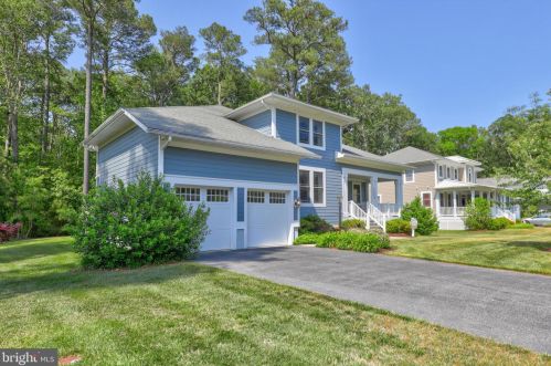 11659 Maid At Arms Ln, Berlin, MD 21811-1638
