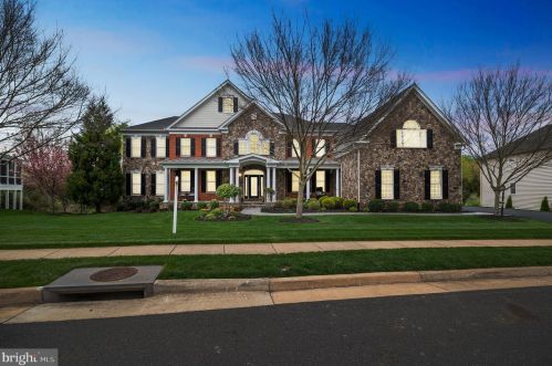 5369 Fishers Hill Way, Haymarket, VA 20169-4524