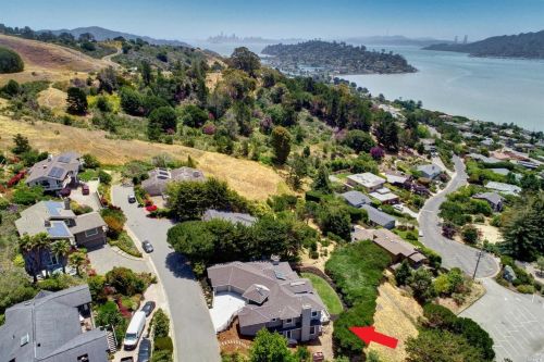 6 Mira Flores Ln, Tiburon, CA 94920-1449