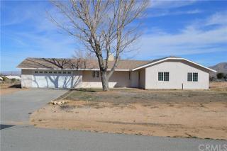18068 Seaforth St, Hesperia CA  92345-7439 exterior