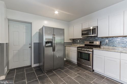 5215 10th St, Philadelphia PA  19141-4009 exterior