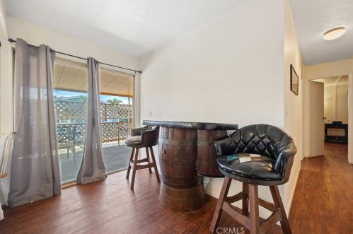 6241 Warner Ave, Huntington Beach CA  92647-5101 exterior