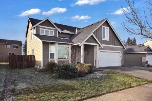 9113 Thea Rose Ave, Yelm, WA 98597-7801
