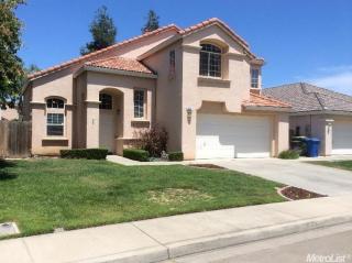 865 Rosenthal Dr, Turlock, CA 95382-7207