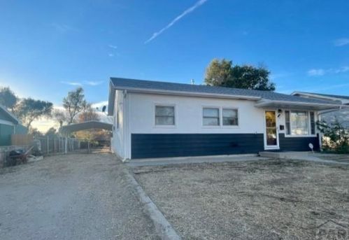 3117 Cheyenne Ave, Pueblo, CO 81008-1415