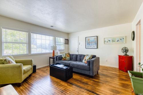 650 Mendocino Dr, Ukiah CA  95482-5606 exterior