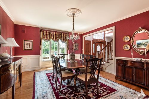 4 Loblolly Ct, Lemont IL  60439-7744 exterior