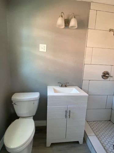 317 Hallmark Dr, Fort Worth TX  76134-3811 exterior