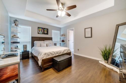 2100 Shane Ave, Fort Worth, TX 76134-4146