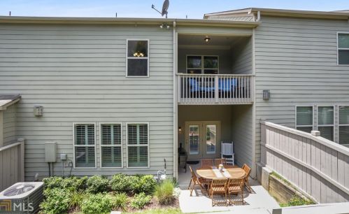 5579 High Point Ave, Atlanta GA  30342-0026 exterior