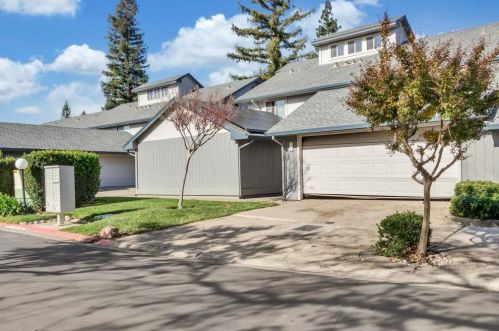 8043 Briar Ridge Ln, Citrus Heights, CA 95610-7950