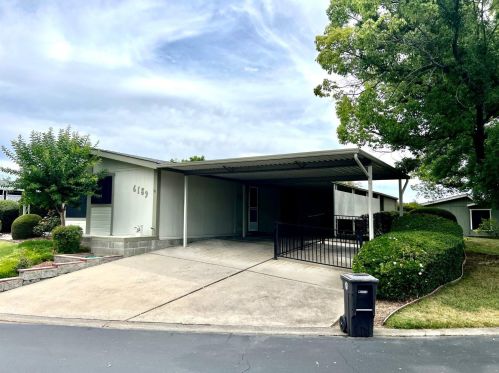 6189 Oak Lakes Ln, Citrus Heights, CA 95621-3563