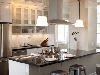 1801 Wedemeyer St, San Francisco CA  94129-1163 exterior