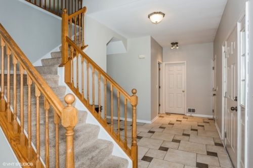 24023 Winners Circle Ct, Plainfield, IL 60585-6124