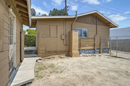 163 Campus Ave, Upland CA  91786-6830 exterior