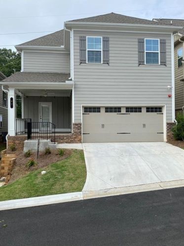 87 Dixie Ave, Marietta, GA 30008-2565