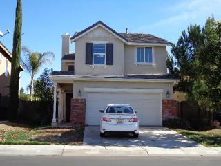 5762 Mapleview Dr, Riverside, CA 92509-7335