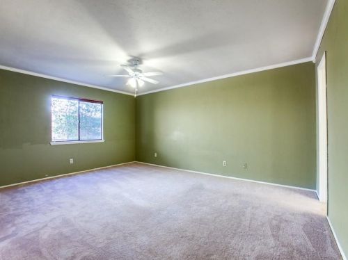 2713 Esquire Ln, Garland TX  75044-6167 exterior