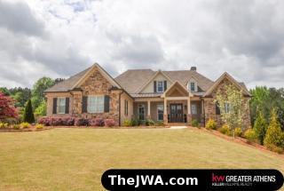 2391 Lakewood Manor Dr, Athens, GA 30606-7693