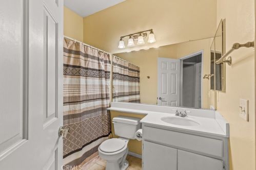 7858 Menton Ave, Anaheim CA  92808-1559 exterior