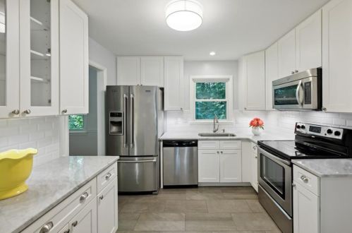2745 Eaton Pl, Atlanta GA  30350-5547 exterior