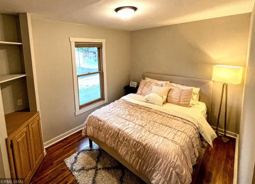 4816 Bald Eagle Ave, Saint Paul MN  55110-2954 exterior