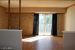 14385 Saguaro Pl, Centreville, VA 20121-2202