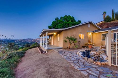 9551 Marilla Dr, Lakeside, CA 92040-2803