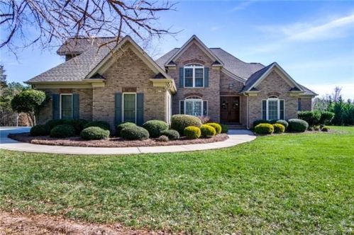 1946 Poinciana Dr, York, SC 29745-9160