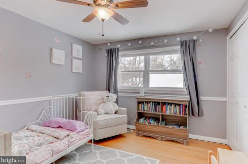 958 Chesterfield Rd, Haddonfield NJ 08033-3615 exterior