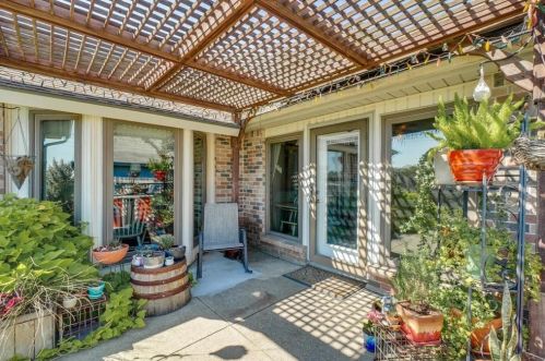 7026 Christina Ln, Garland TX 75043-6619 exterior