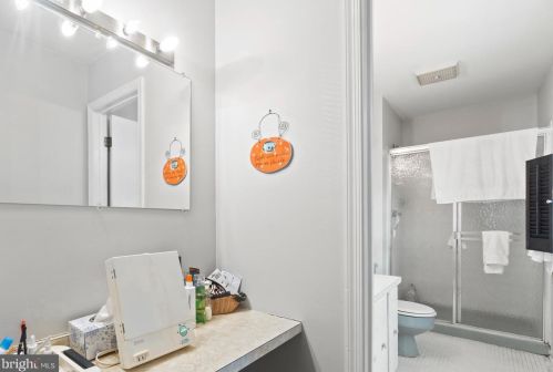 181 Berrywood Dr, Severna Park MD 21146-2030 exterior