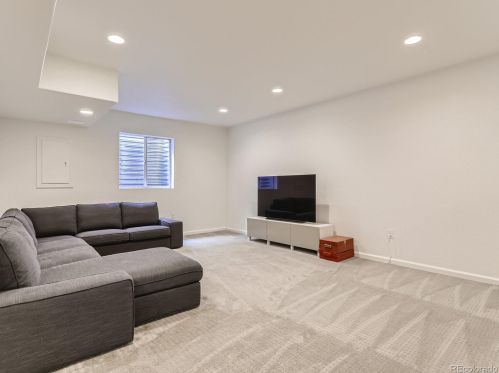 1022 Spruce St, Denver CO  80230-7094 exterior