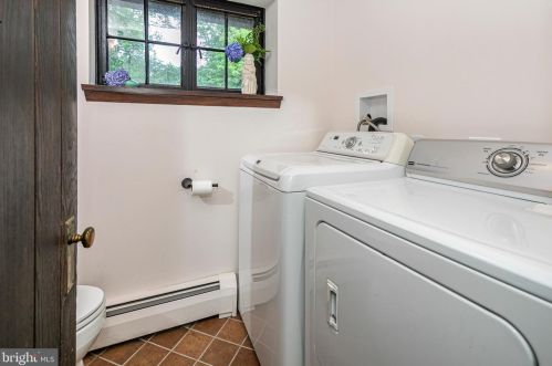348 Cherry Valley Rd, Princeton NJ  08540-7600 exterior