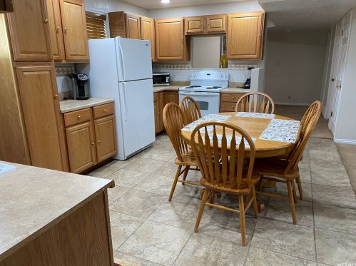 985 1100, Vernal UT  84078-4612 exterior