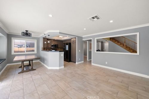 3670 Windstorm Way, Riverside CA  92503-4505 exterior