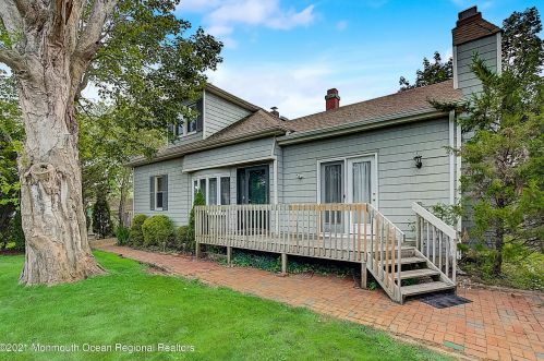 97 Highland Ave, Atlantic Highlands, NJ 07716-1351